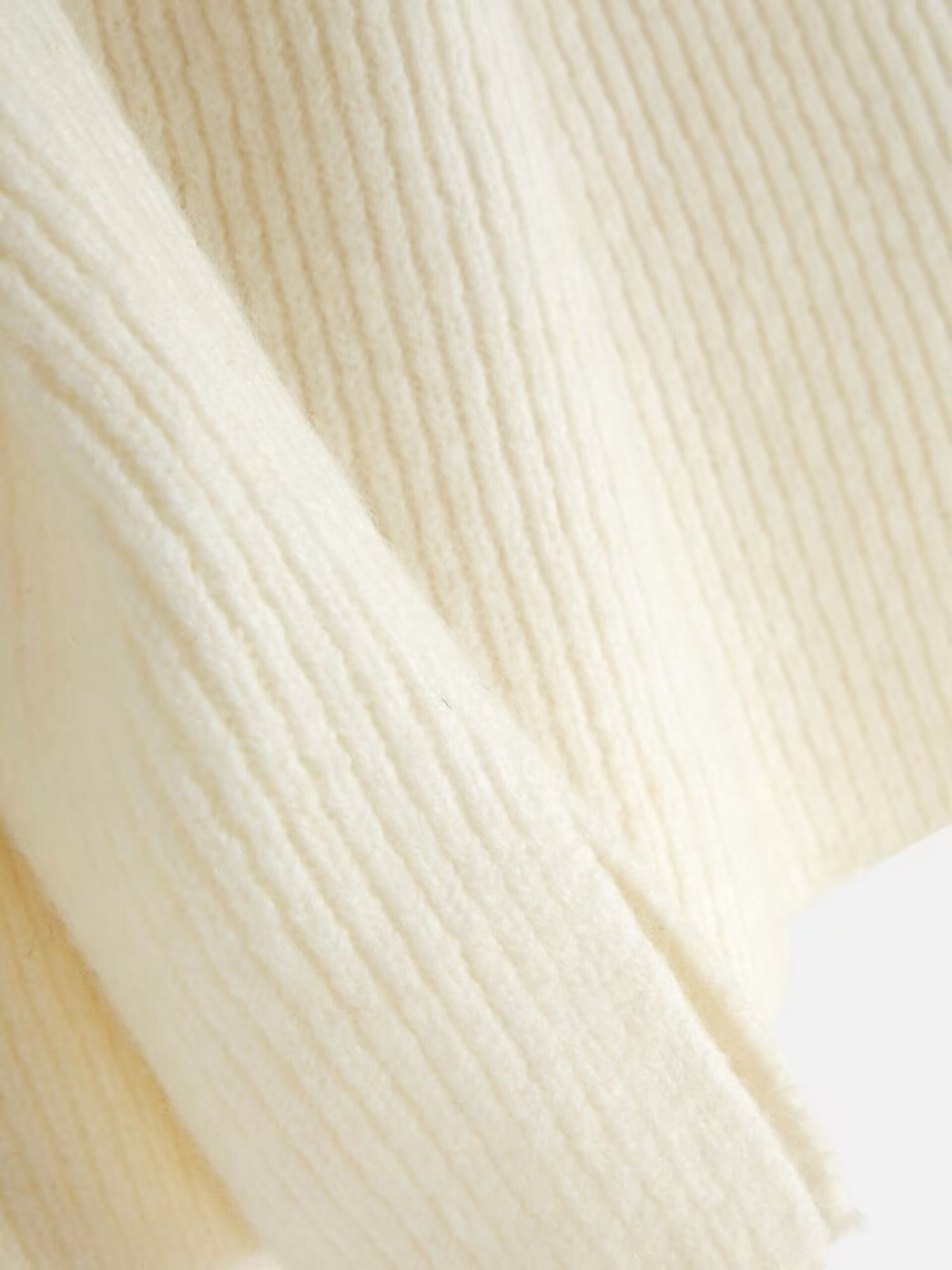Jersey Acanalado Con Escote Oblicuo - 41